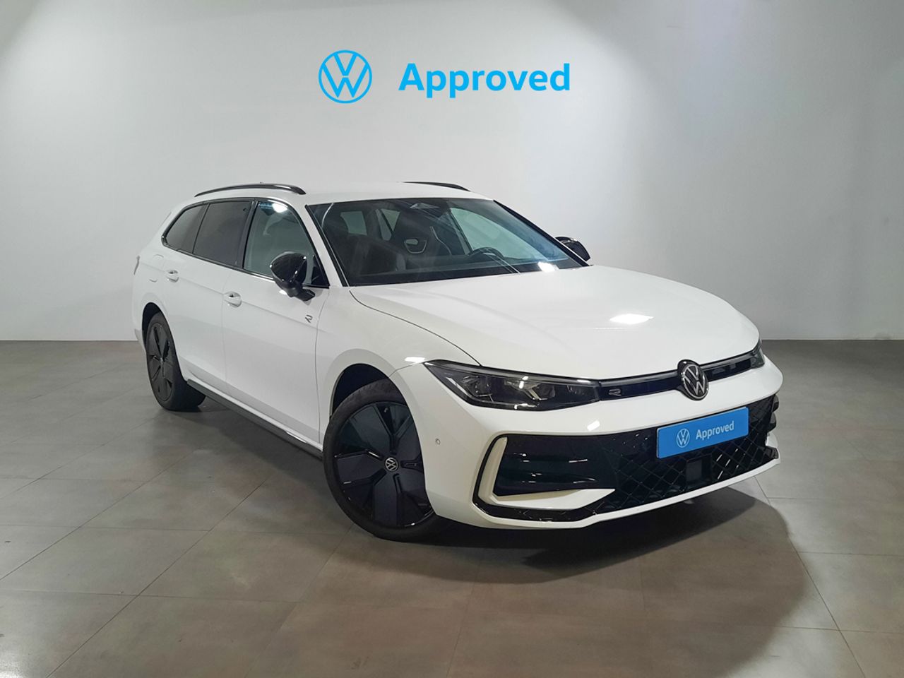 Volkswagen Passat Passat R-Line 1.5 TSI eHybrid 130 kW (177 CV) / 85 kW (115 CV)  Automático DSG 6 vel.  - Foto 2