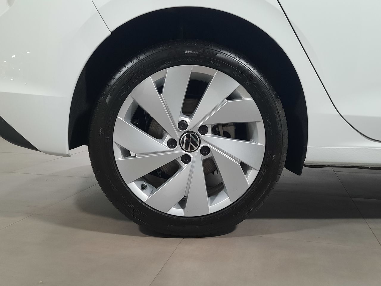 Volkswagen Golf Golf Match 1.5 TSI eHybrid 110 kW (150 CV) / 85 kW (115 CV)  Automático DSG 6 vel.  - Foto 2