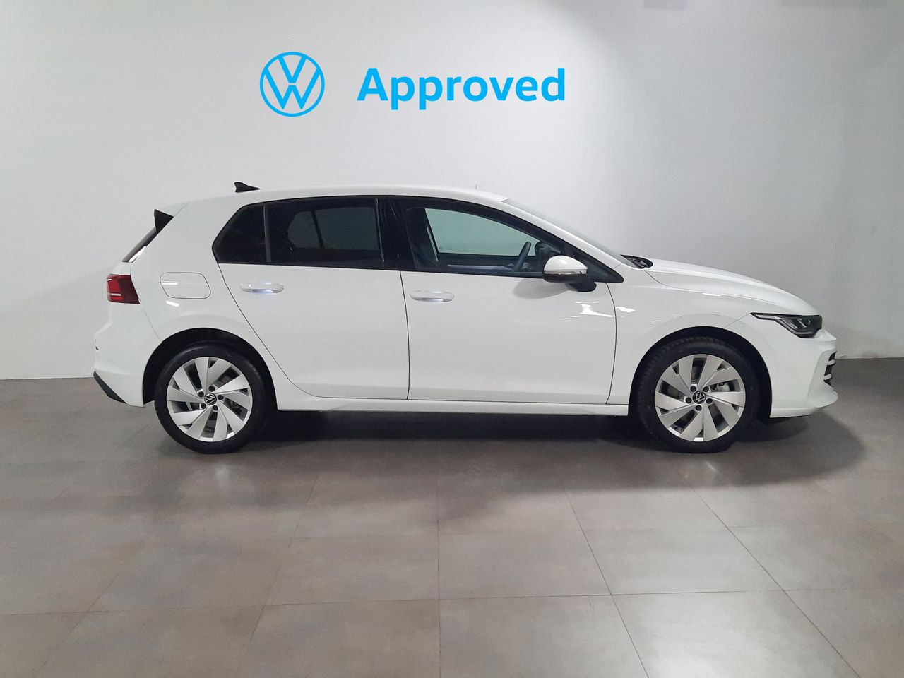 Volkswagen Golf Golf Match 1.5 TSI eHybrid 110 kW (150 CV) / 85 kW (115 CV)  Automático DSG 6 vel.  - Foto 2