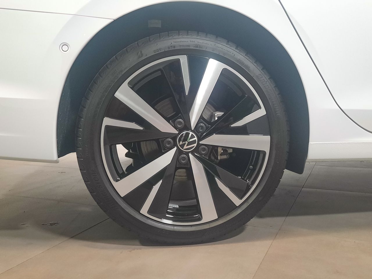 Volkswagen Golf Golf Variant Style 1.5 eTSI 110 kW (150 CV)  Automático DSG 7 vel.  - Foto 2