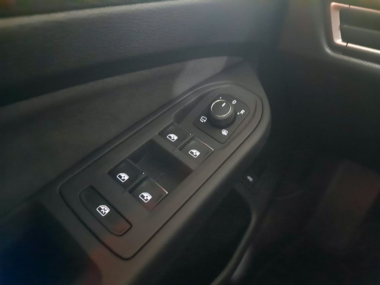 Volkswagen Golf Golf Variant Style 1.5 eTSI 110 kW (150 CV)  Automático DSG 7 vel.  - Foto 2