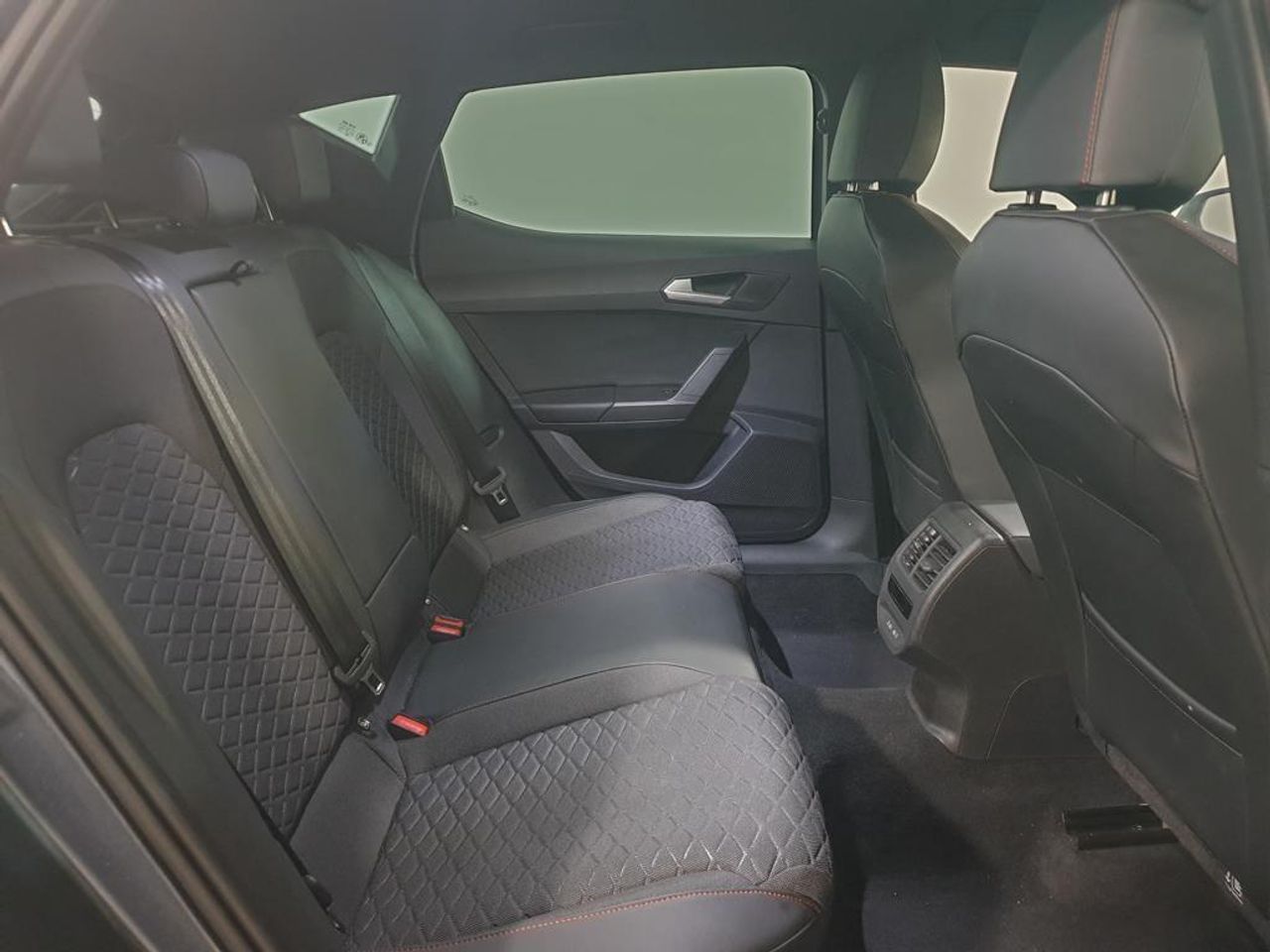 Seat Leon León 1.5 e-Hybrid S&S FR XM DSG-6 204 - Foto 2