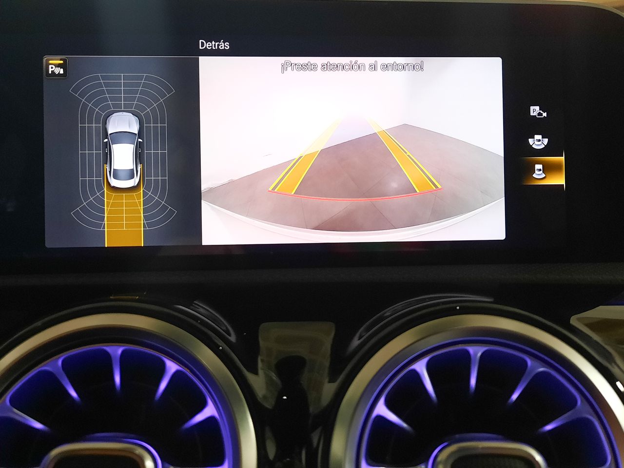 Mercedes CLA CLA 200d - Foto 2