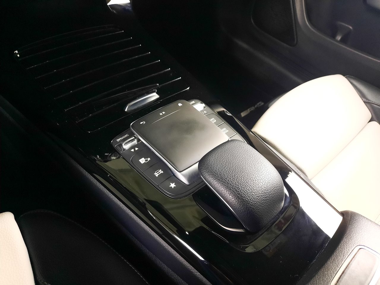 Mercedes CLA CLA 200d - Foto 2