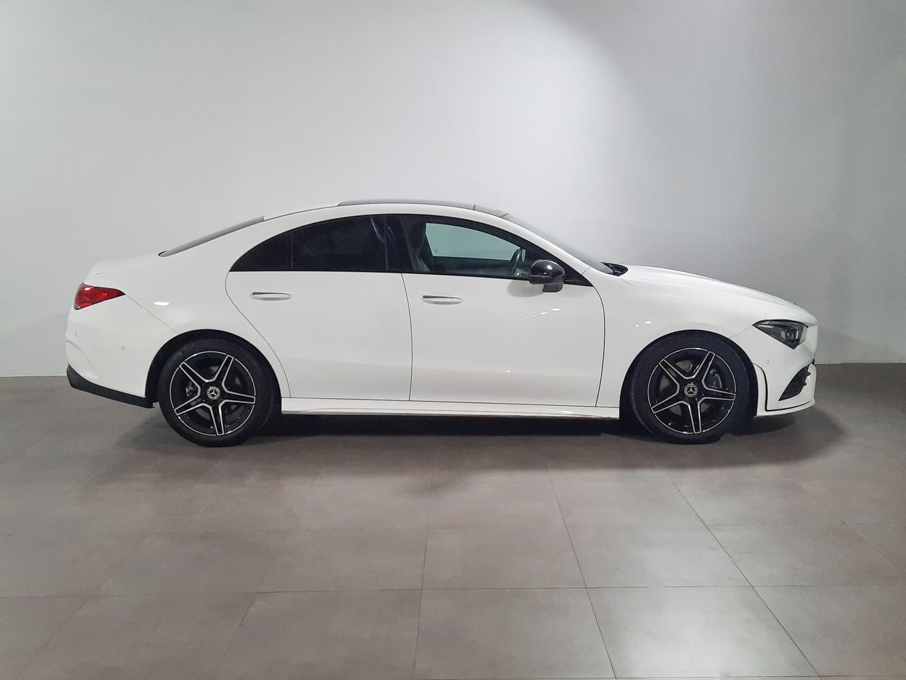Mercedes CLA CLA 200d - Foto 2