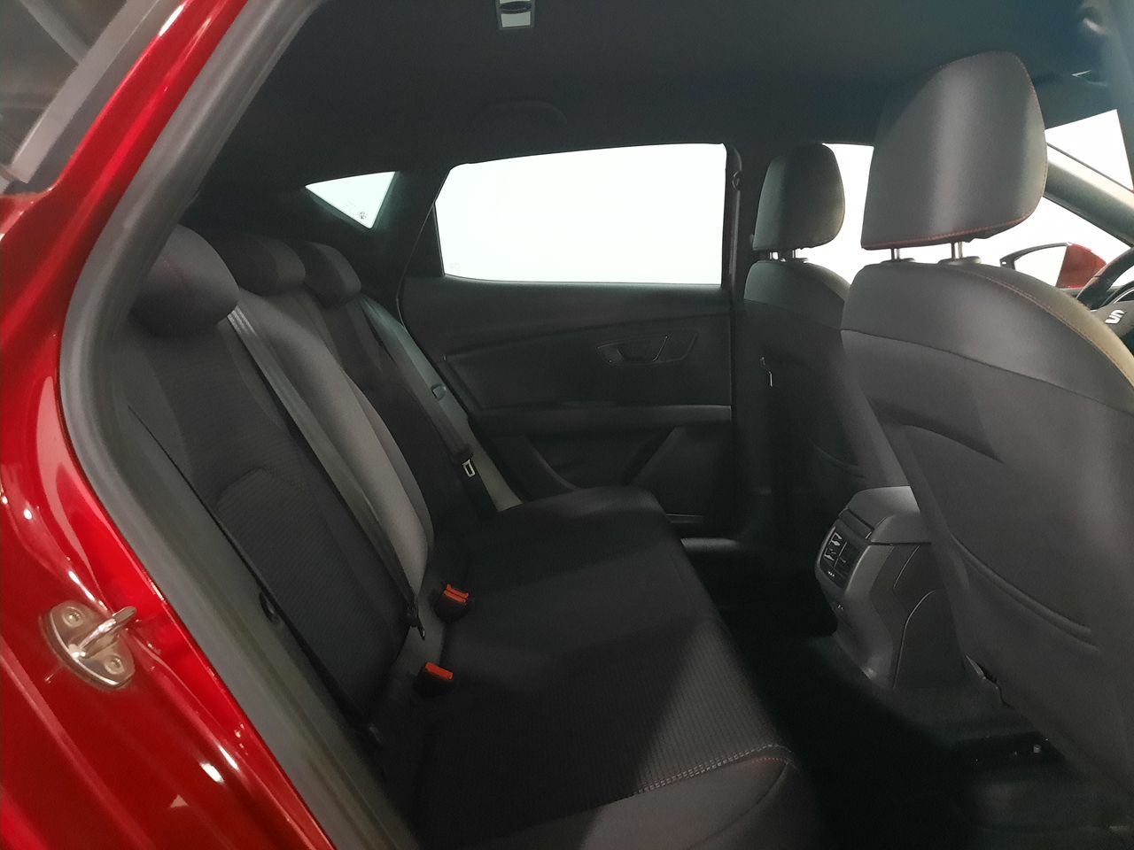 Seat Leon León 1.5 EcoTSI S&S FR 130 - Foto 2