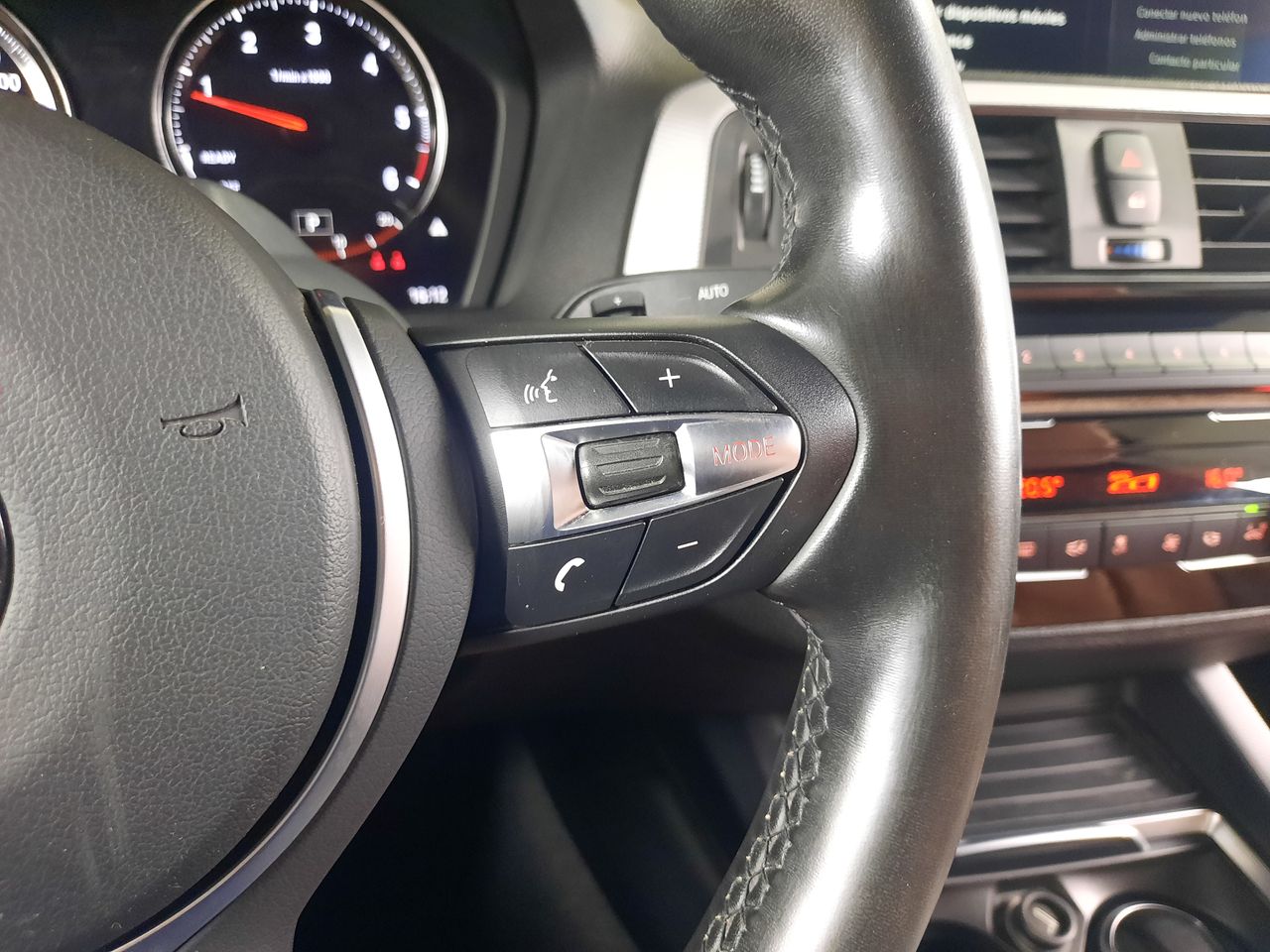 BMW Serie 2 218d Cabrio - Foto 2