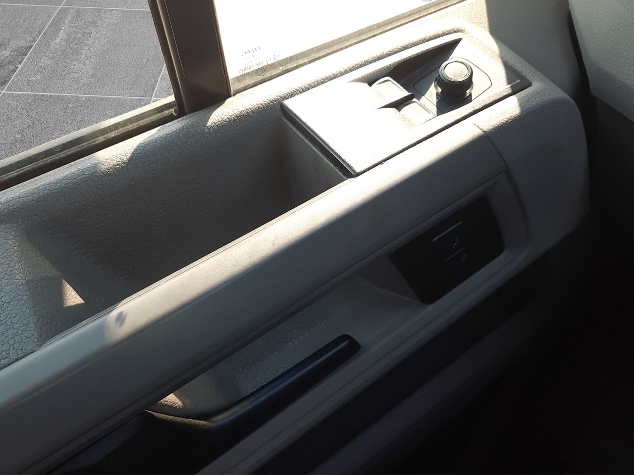 MAN TGE TGE 3.140 Fg. Larga alto 3.5t 140 - Foto 2