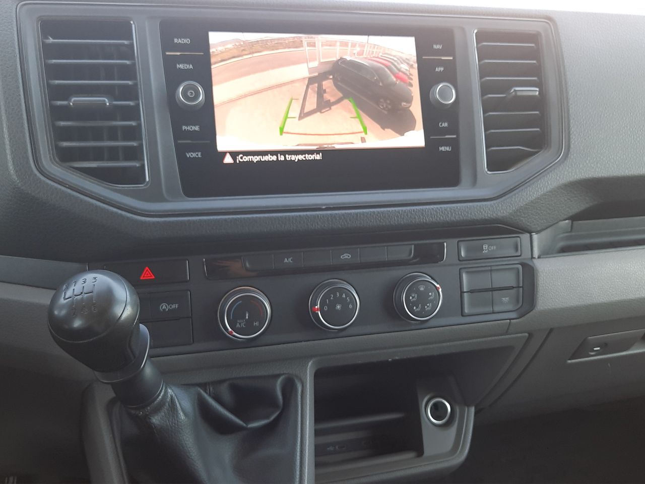 MAN TGE TGE 3.140 Fg. Larga alto 3.5t 140 - Foto 2