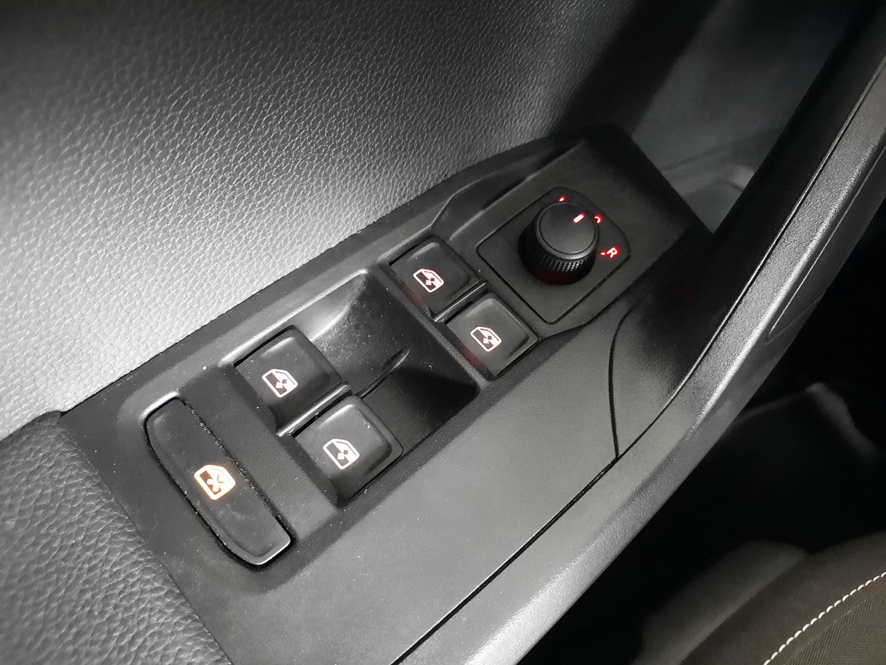 Seat Arona Arona 1.0 TSI S&S Style DSG7 110 - Foto 2