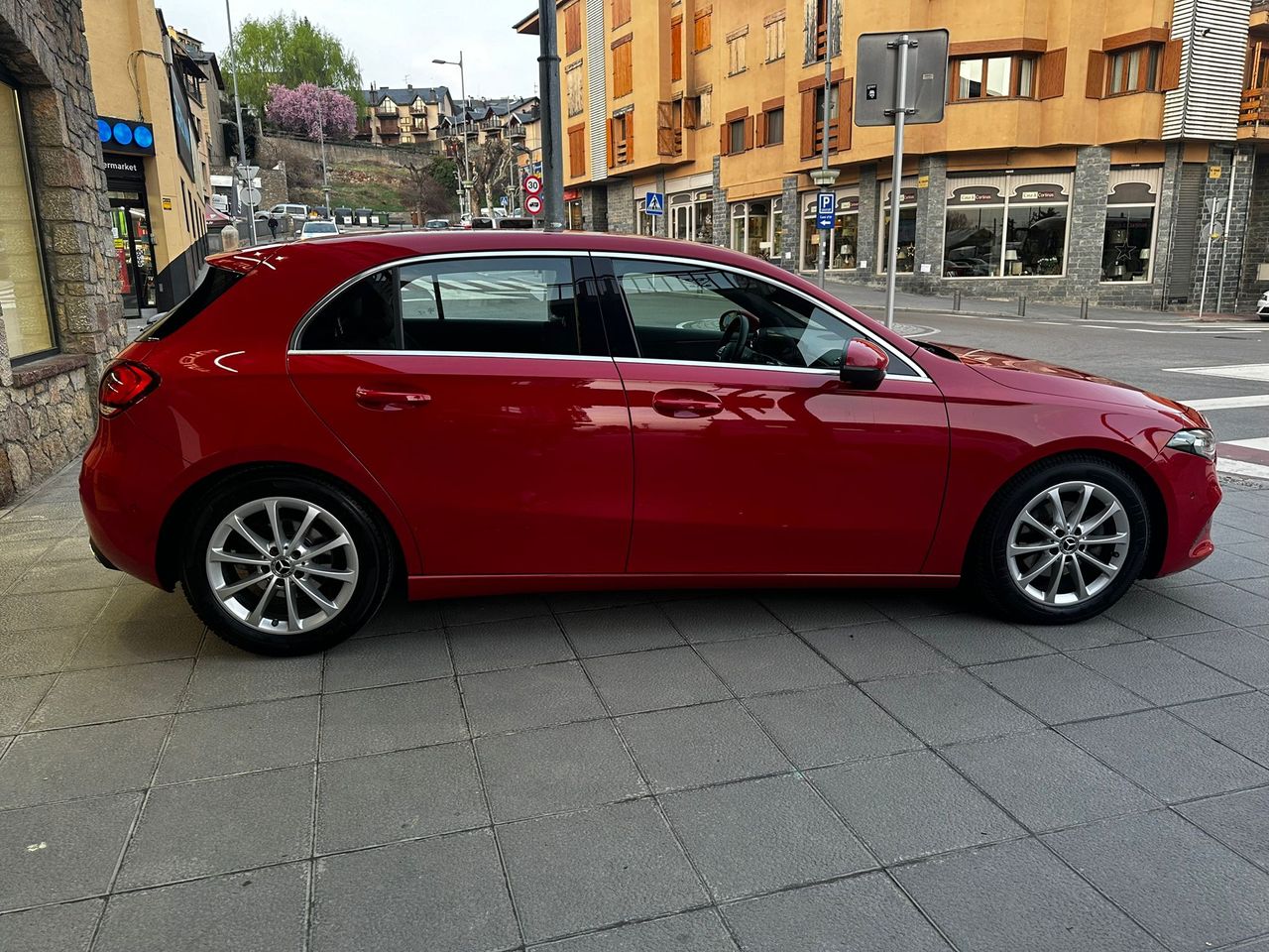 mercedes clase a 2019 / foto grande (3)