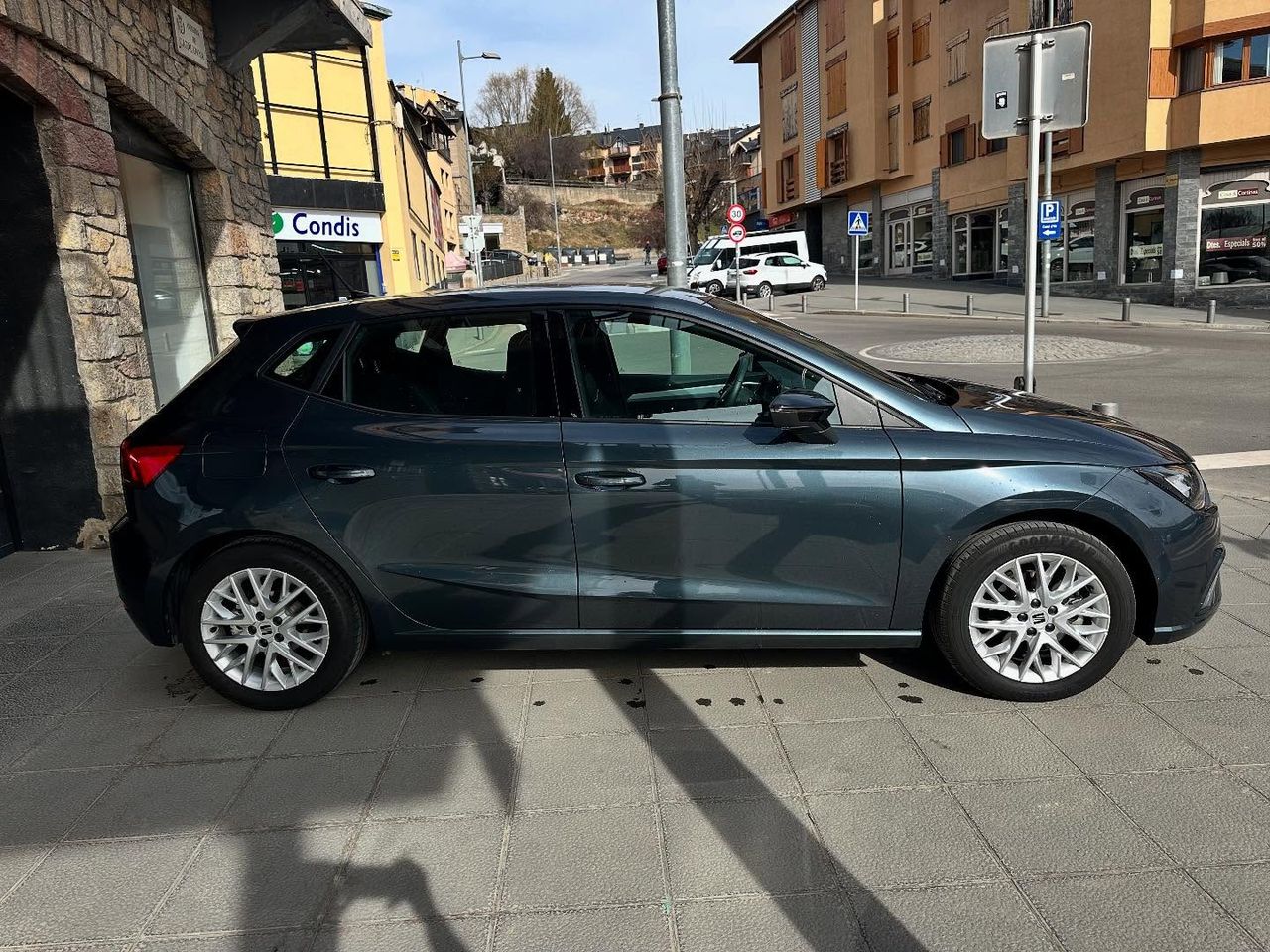 seat ibiza 2023 / foto grande (2)