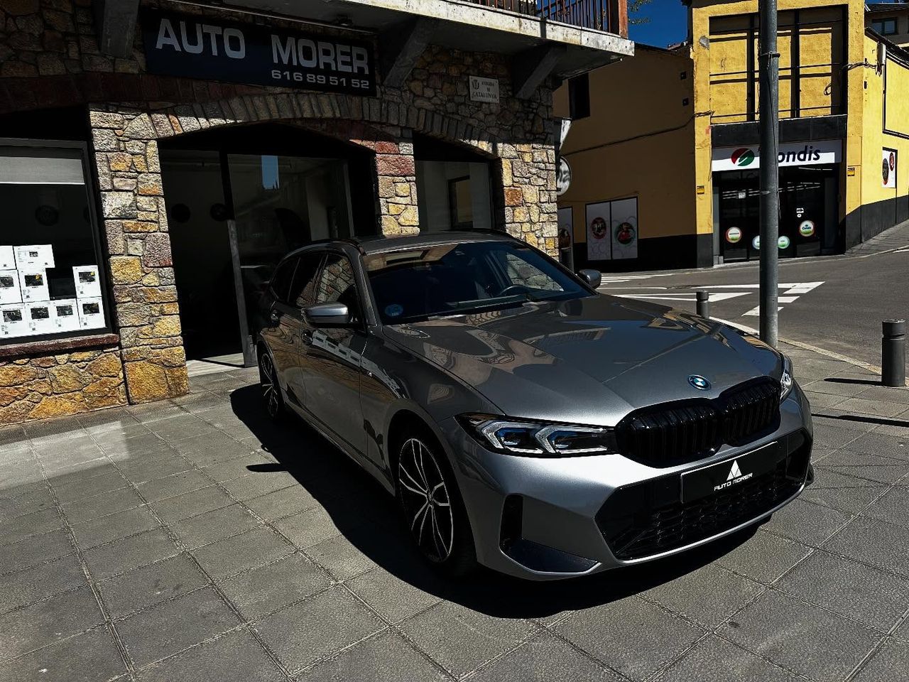 Foto bmw serie 3 2024 /