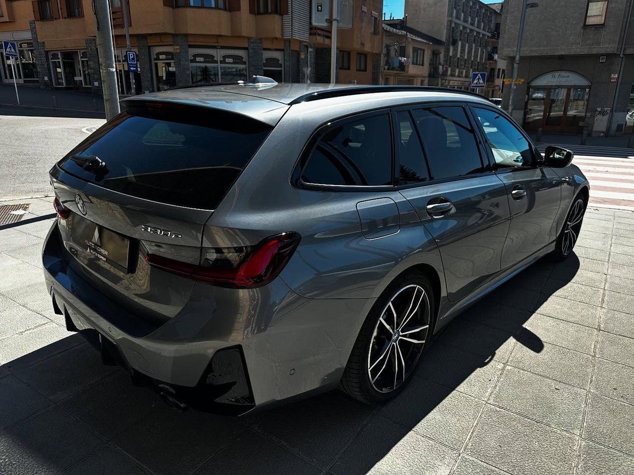 bmw serie 3 2024 / foto grande (3)