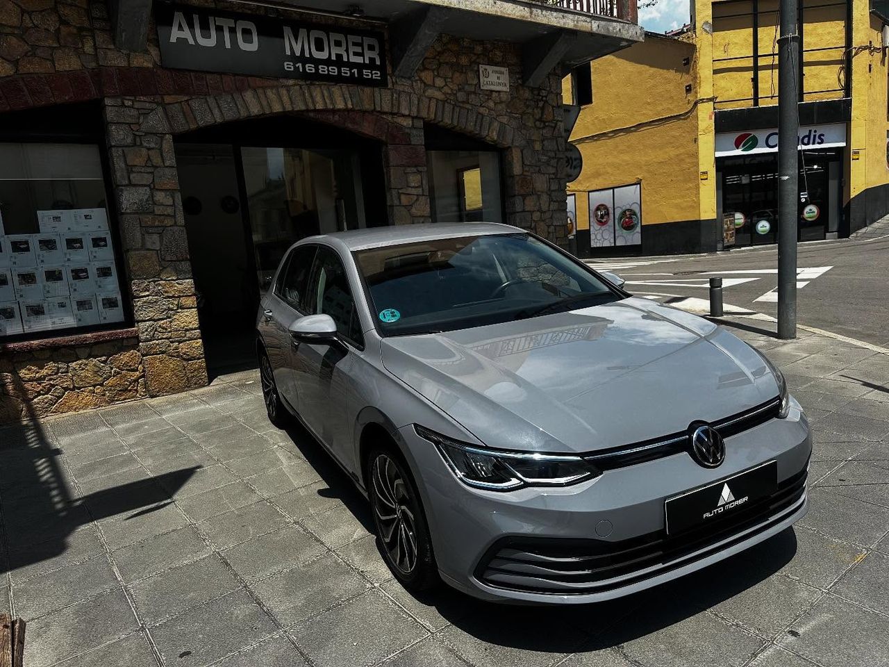 Foto volkswagen golf 2022 /