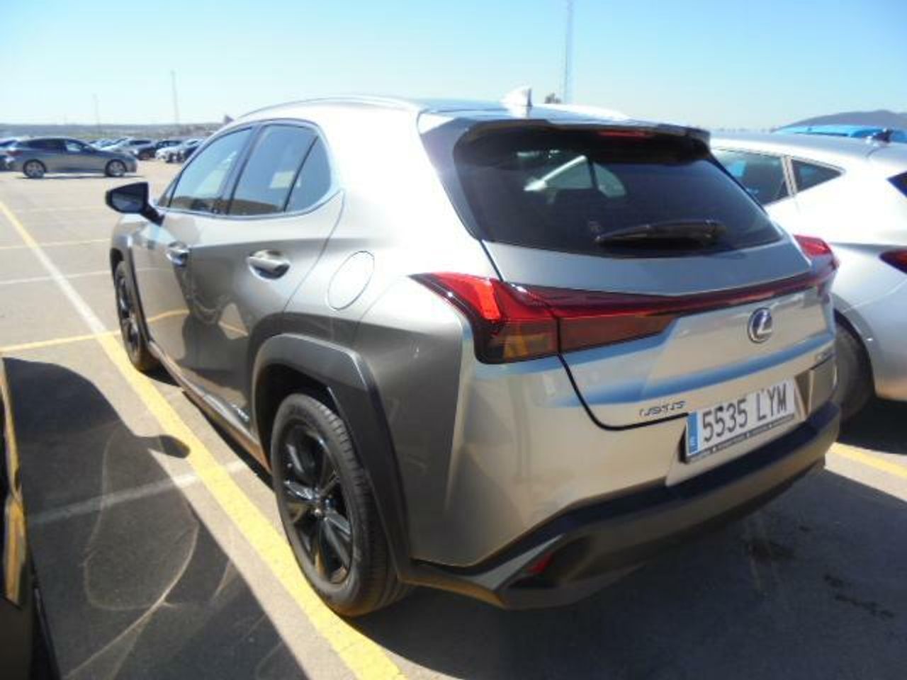 lexus ux 2022 / foto grande (2)