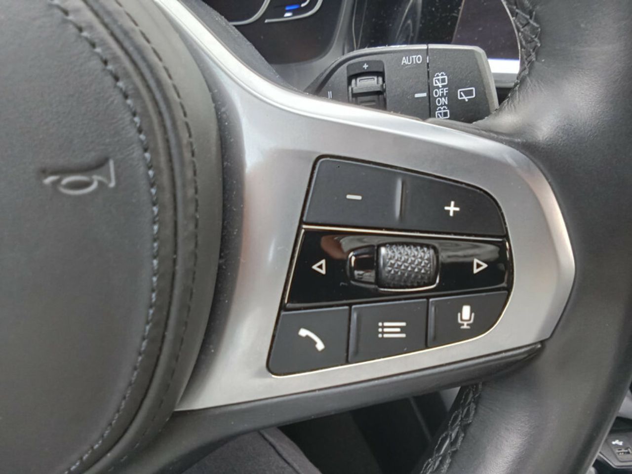 BMW Serie 3 318d Touring - foto 21