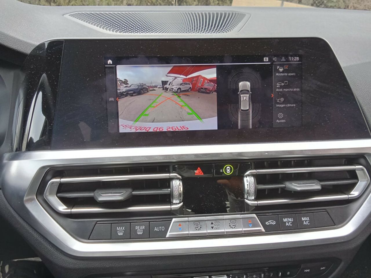 BMW Serie 3 318d Touring - foto 18