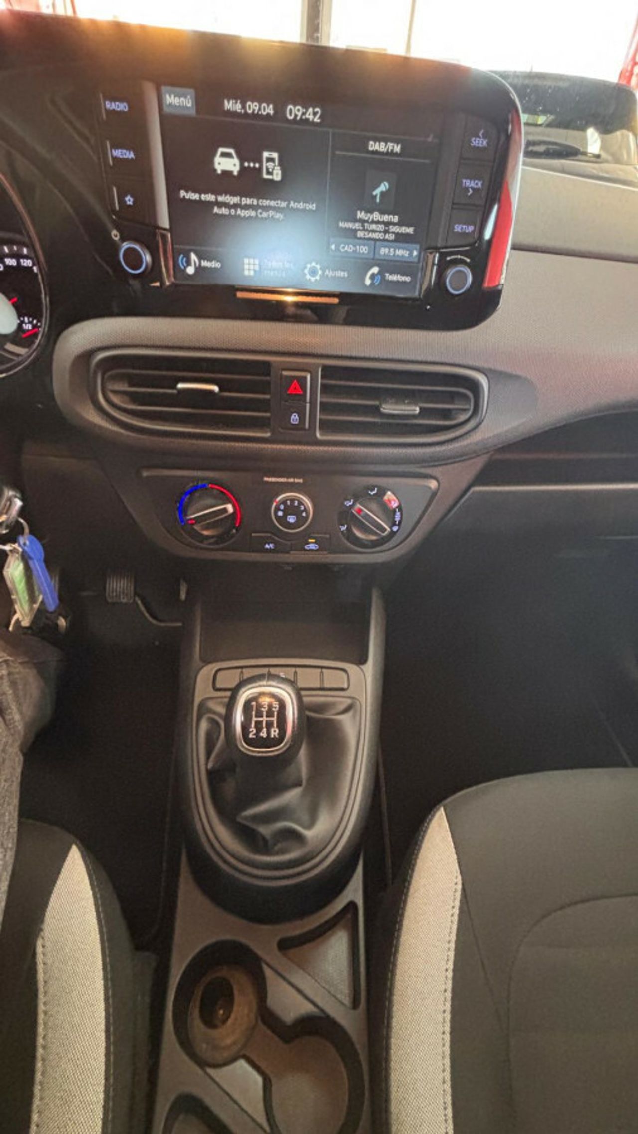 Hyundai i10 1.0 Klass - foto 18