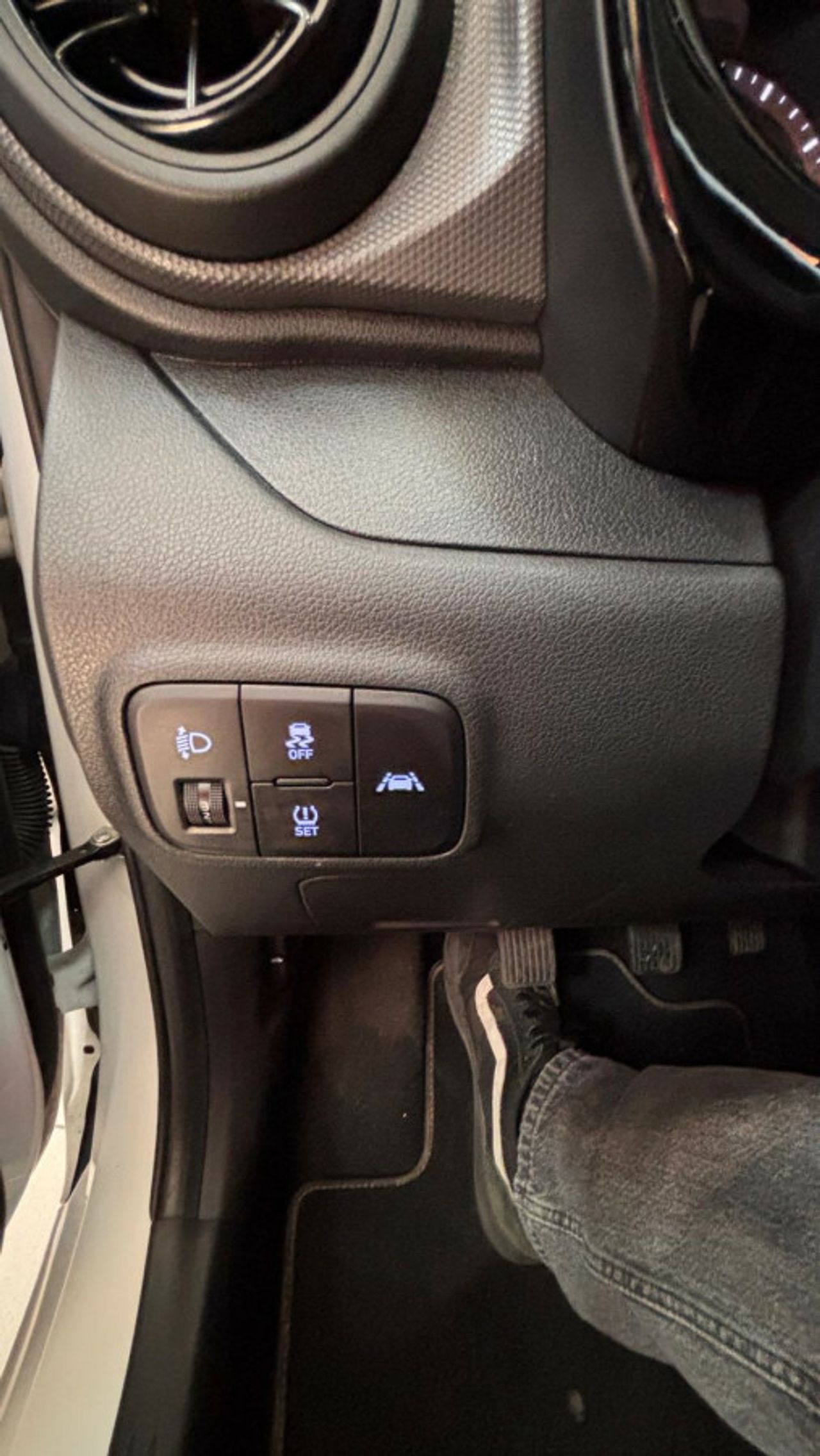 Hyundai i10 1.0 Klass - foto 16