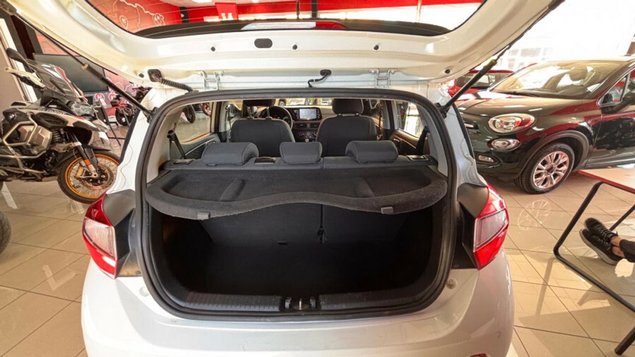 Hyundai i10 1.0 Klass - foto 8