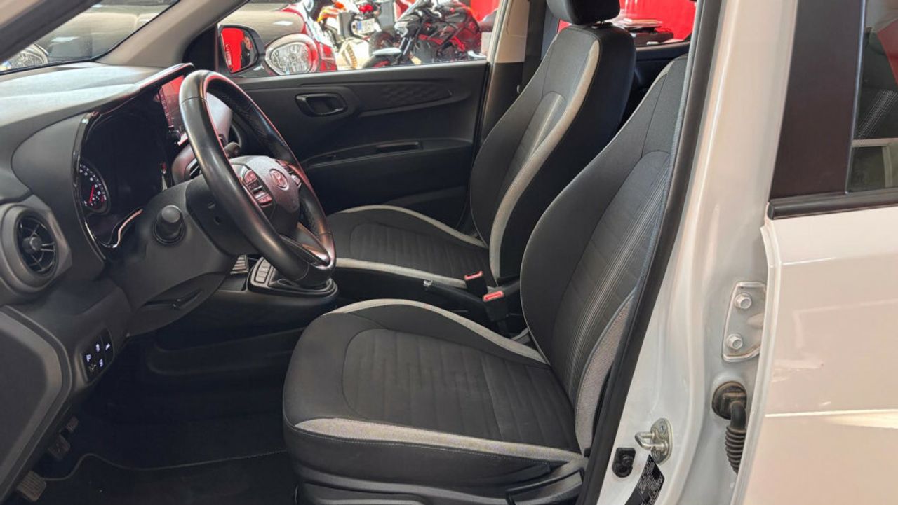 Hyundai i10 1.0 Klass - foto 13