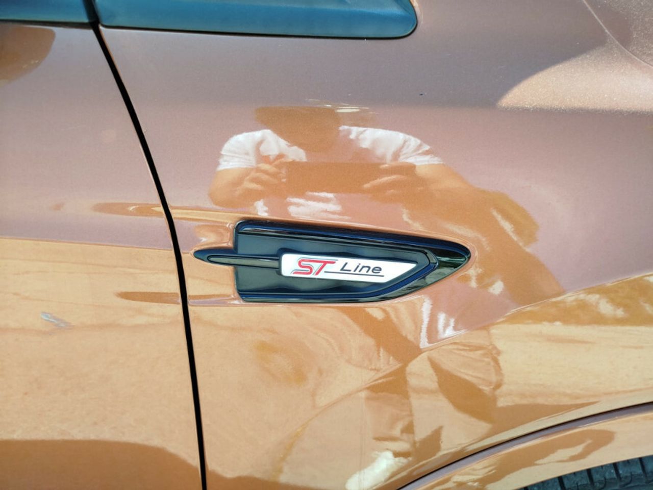 Ford Kuga 2.0 TDCi 110kW 4x2 ASS STLine - foto 9