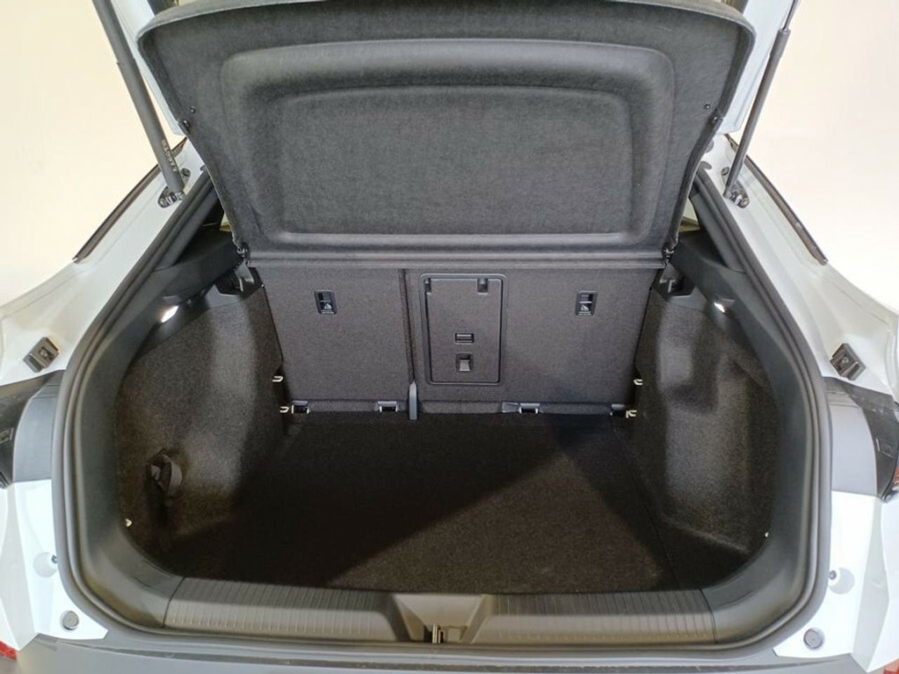 Volkswagen ID.5 GTX  220kW 299CV Traccion 4 ruedas - foto 7