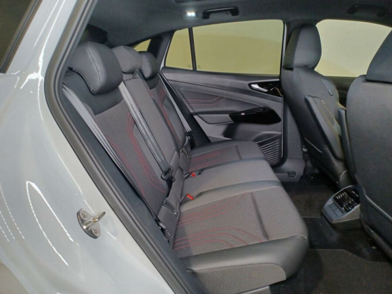 Volkswagen ID.5 GTX  220kW 299CV Traccion 4 ruedas - foto 6