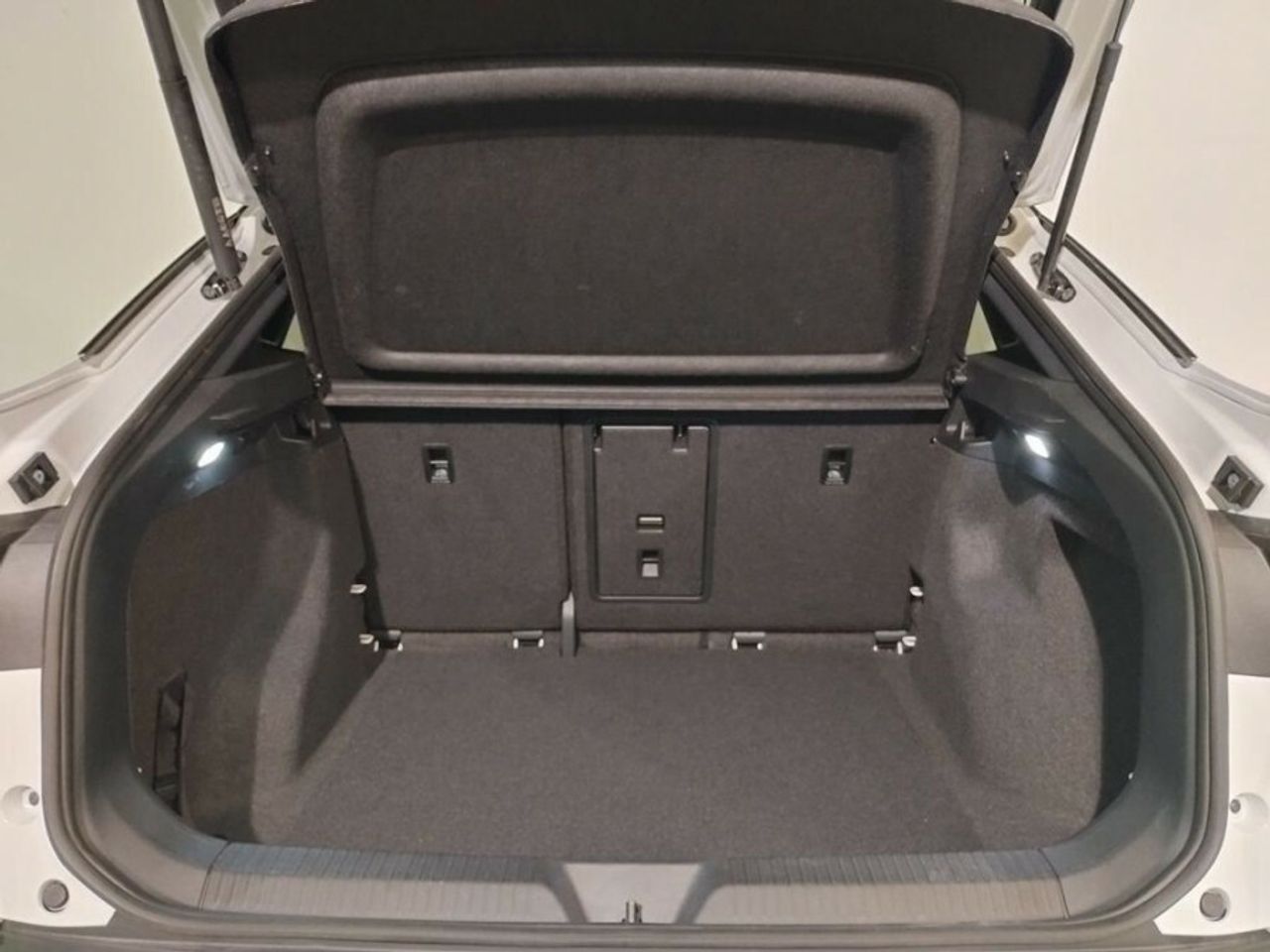 Volkswagen ID.5 GTX  220kW 299CV Traccion 4 ruedas - foto 5