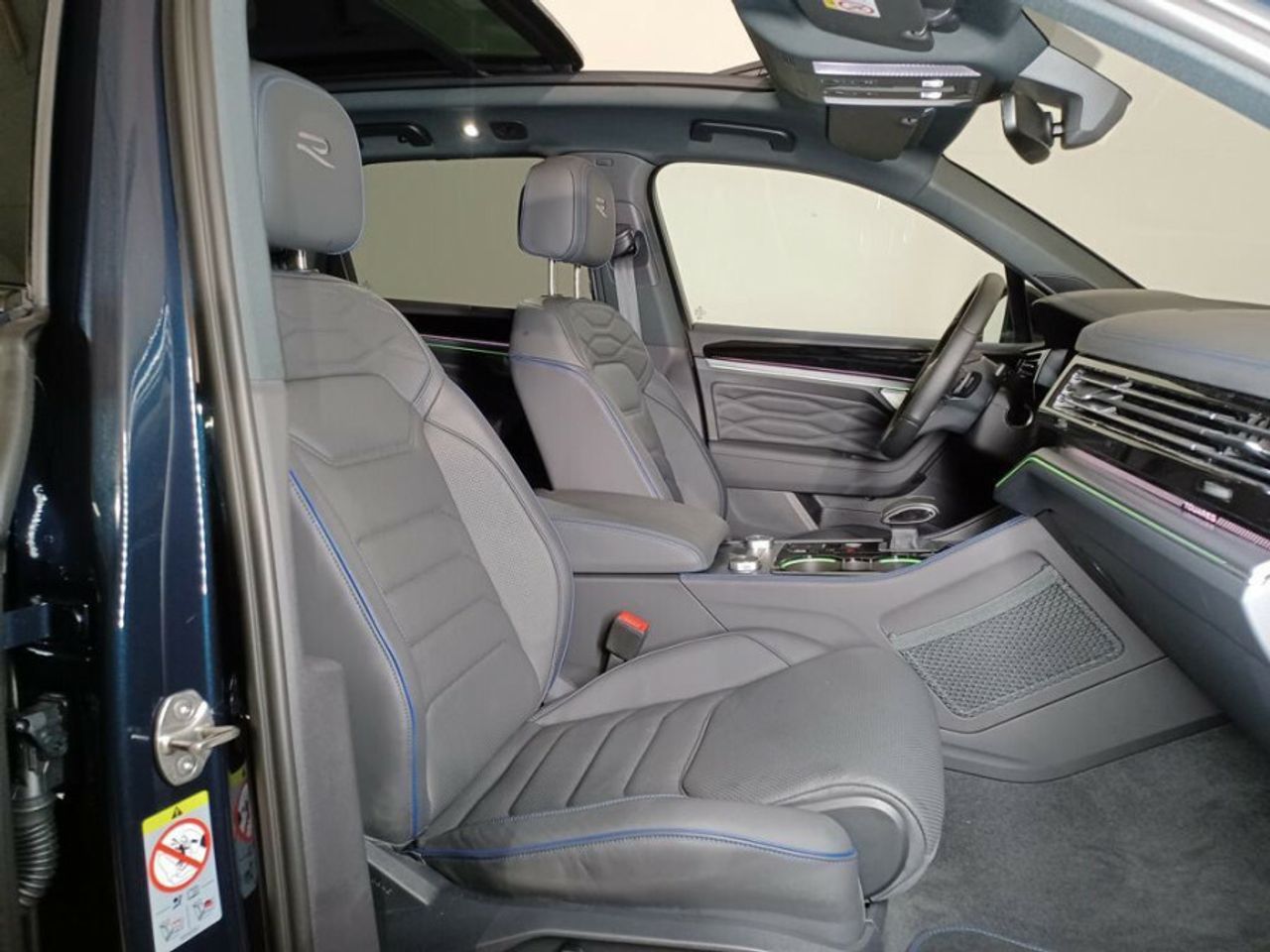 Volkswagen Touareg R 3.0 V6 TSI 340kW Tip 4M - foto 6