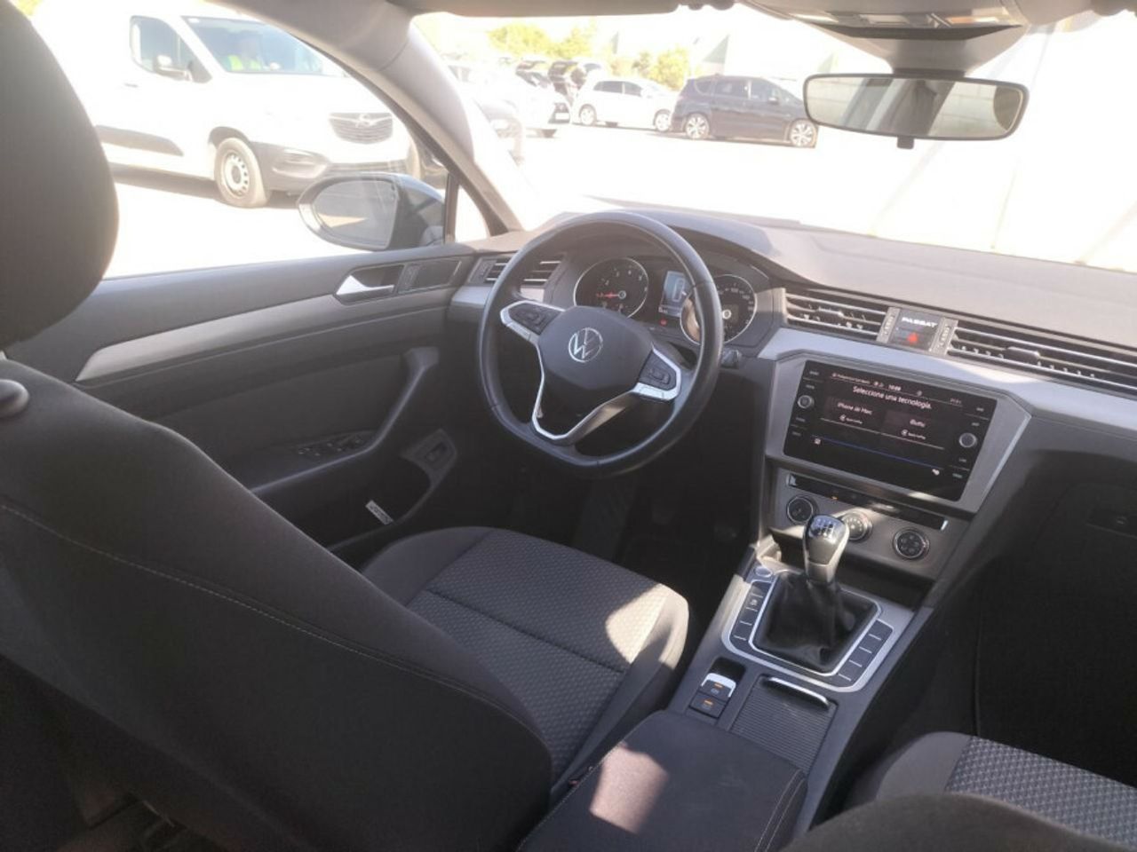 volkswagen passat 2022 / foto grande (3)