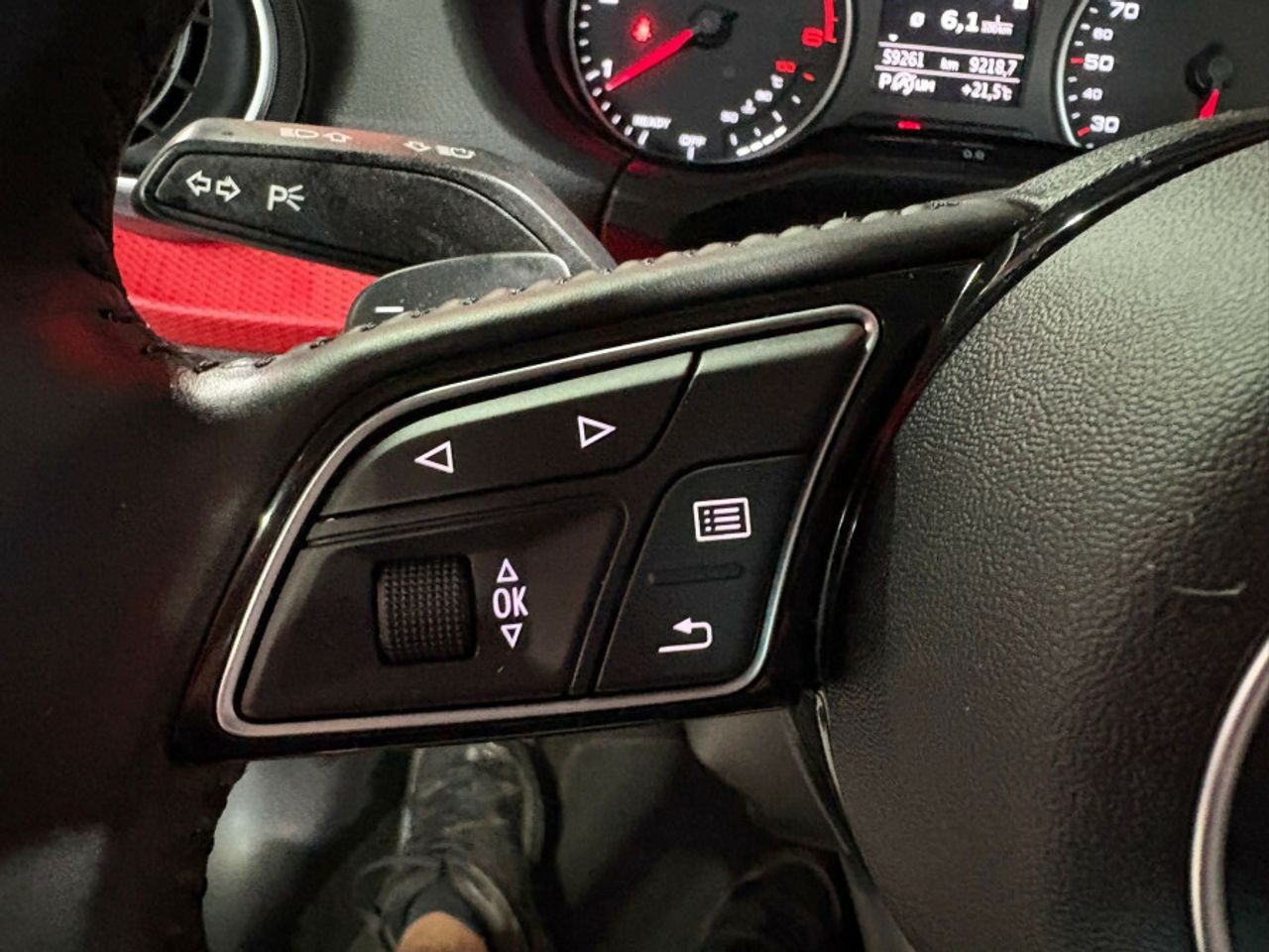 Audi Q2 Sport 30 TDI 85kW 116CV - foto 19