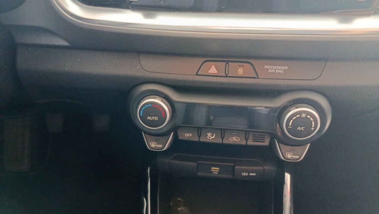 Ford Fiesta 1.0 EcoBoost 74kW 100CV Trend 5p - foto 12