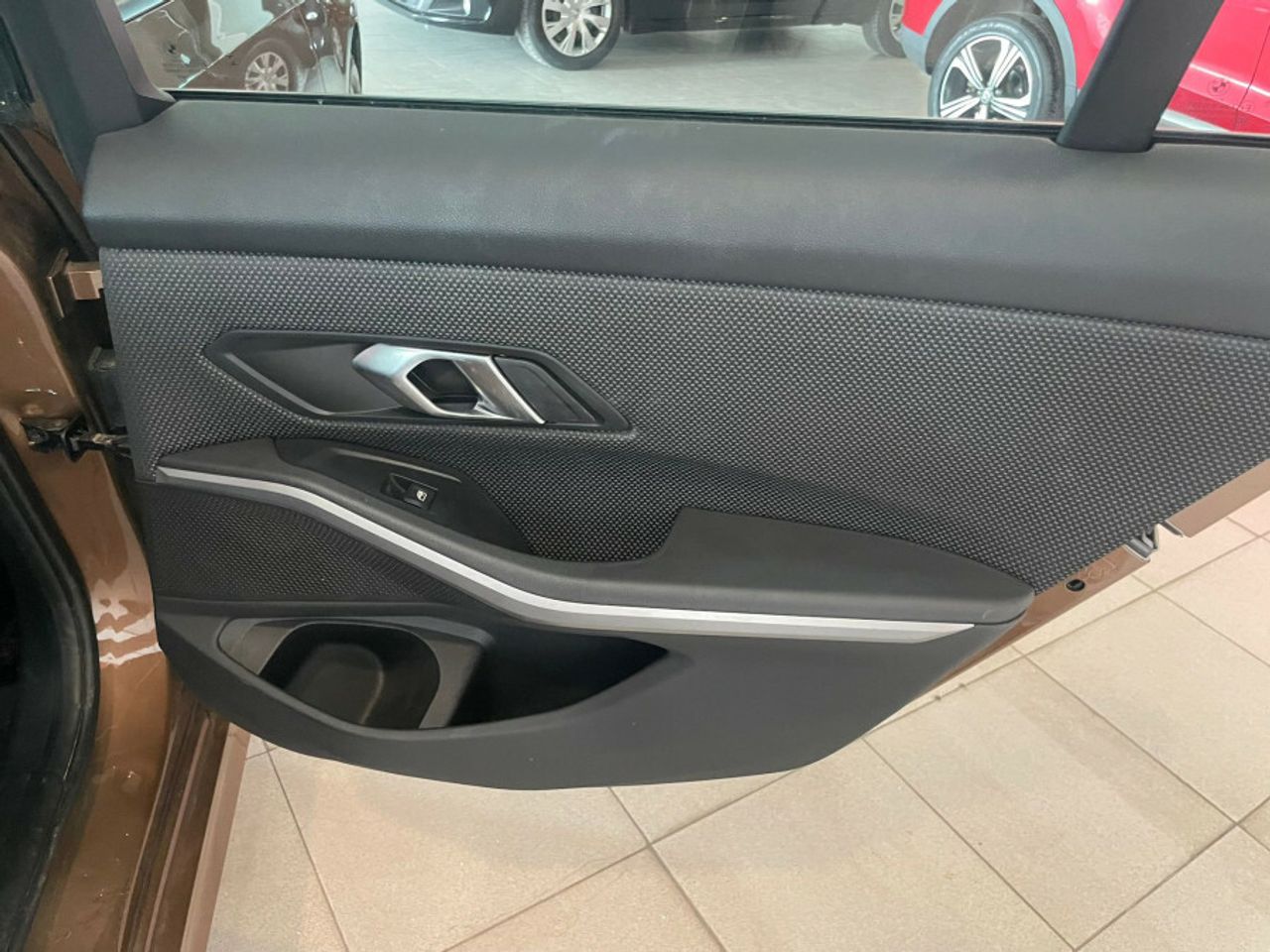 BMW Serie 3 318d Touring - foto 15