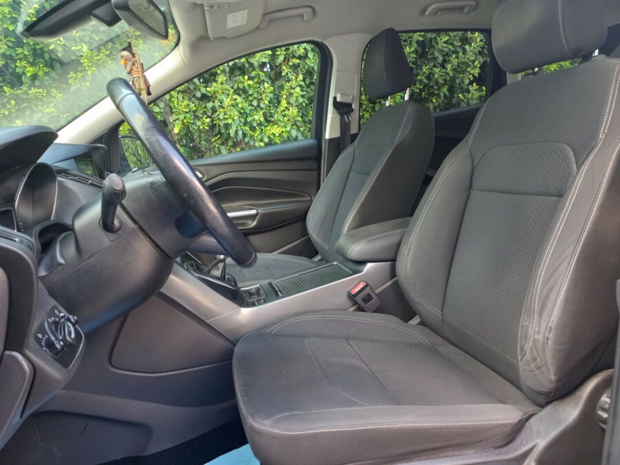 Ford Kuga 1.5 EcoBoost 88kW ASS 4x2 Titanium - foto 22