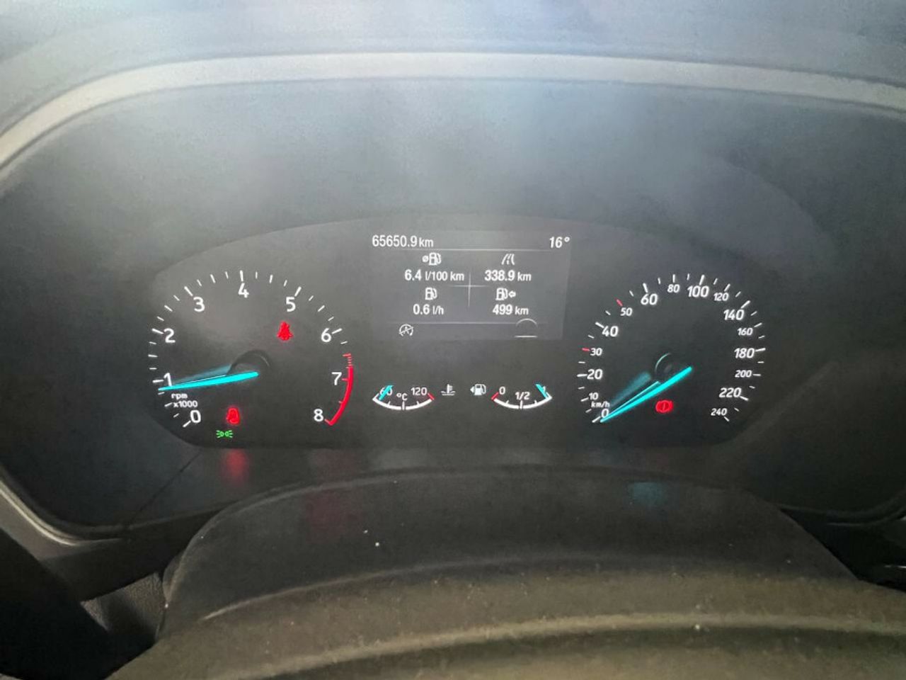 Ford Focus 1.0 Ecoboost MHEV 114kW Active - foto 19