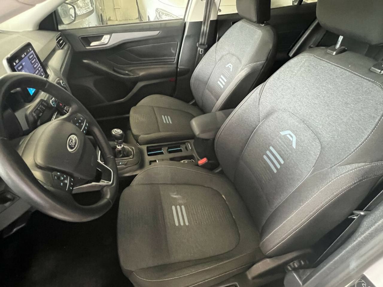 Ford Focus 1.0 Ecoboost MHEV 114kW Active - foto 24