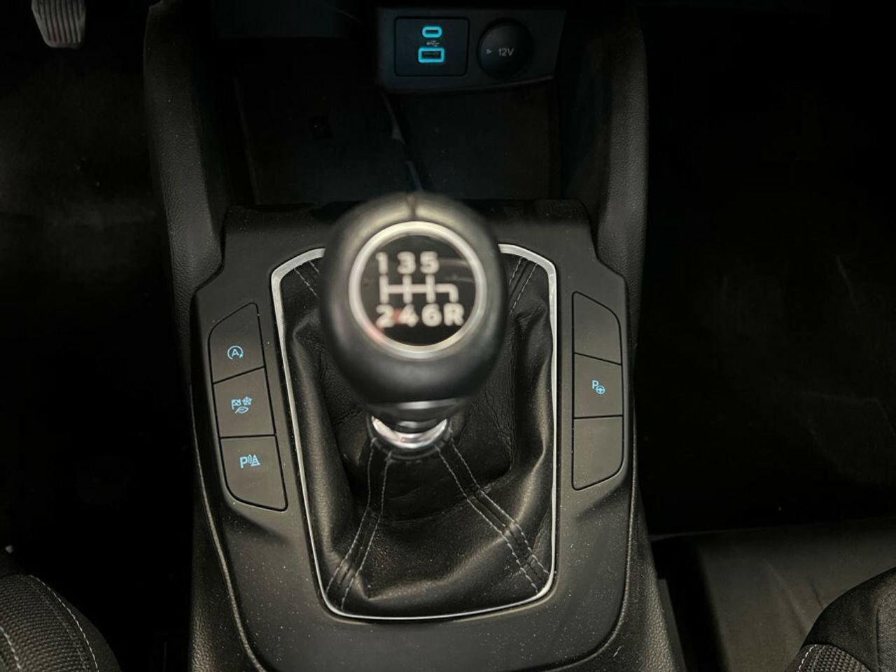 Ford Focus 1.0 Ecoboost MHEV 114kW Active - foto 17