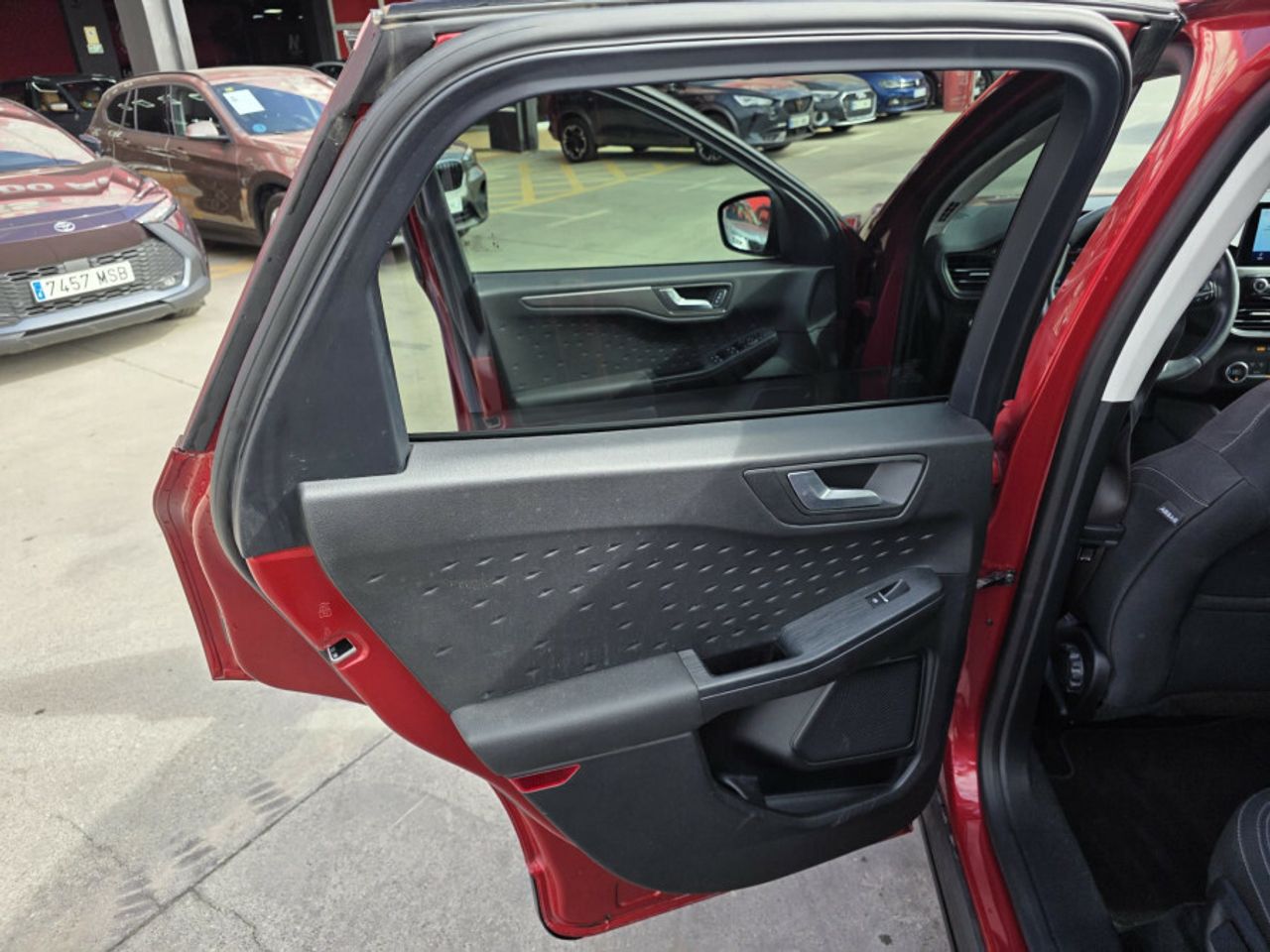 Ford Kuga Titanium 2.5 Duratec FHEV 140kW Auto - foto 19