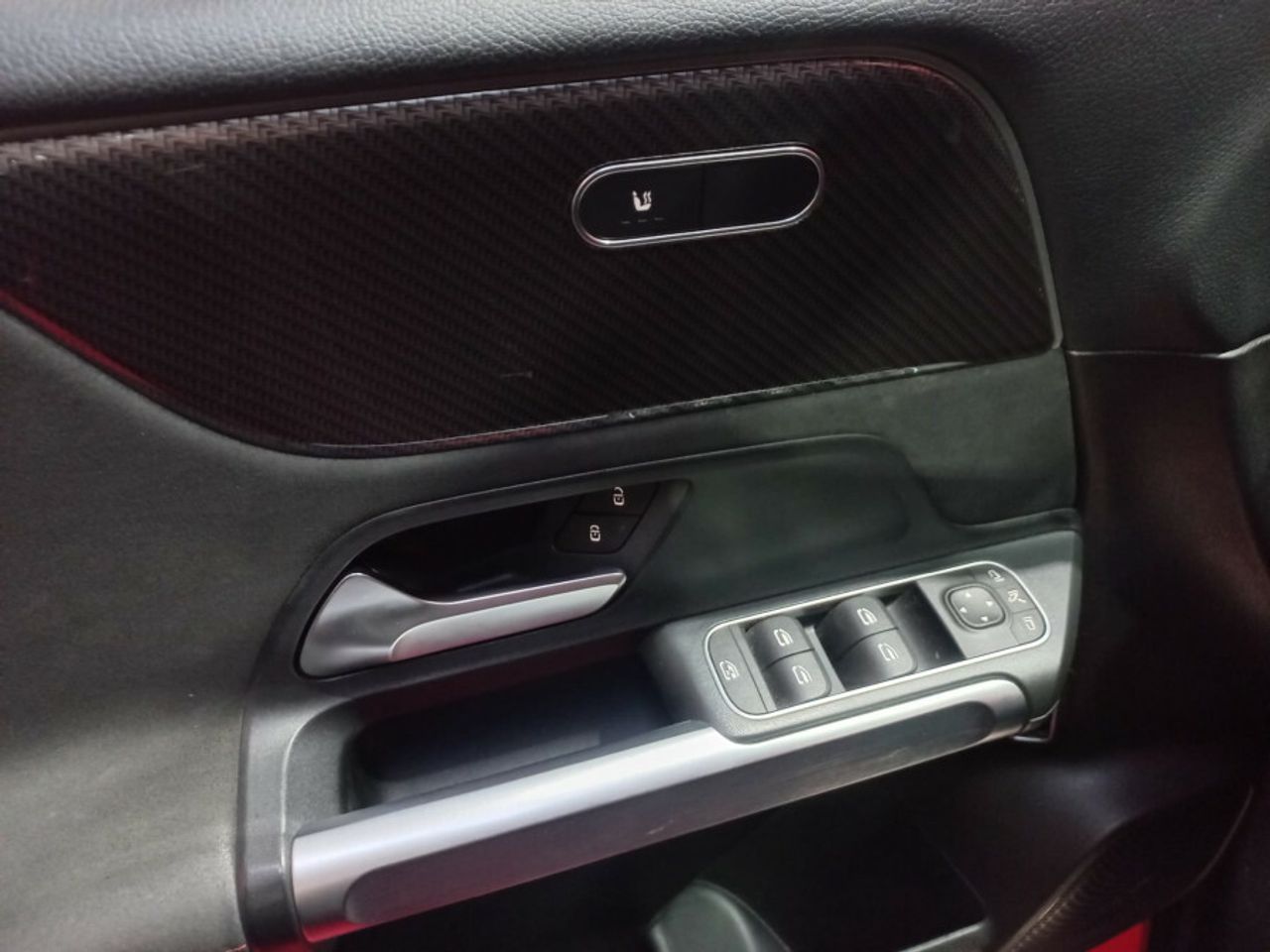 Mercedes Clase GLB 2.0 GLB 200 D DCT 110KW 150CV - foto 19