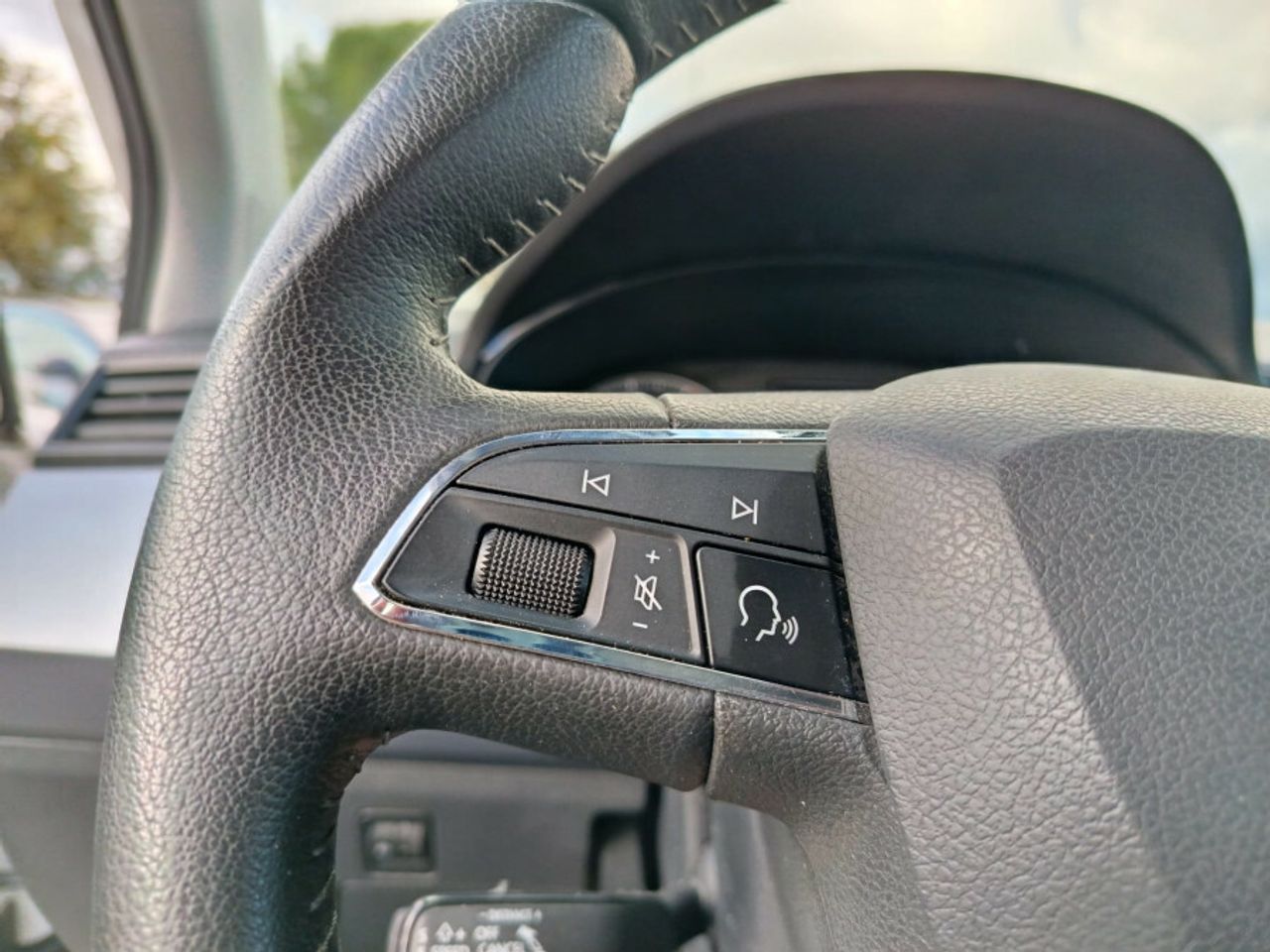 Seat Arona 1.0 TSI 81kW 110CV Style Go2 - foto 17