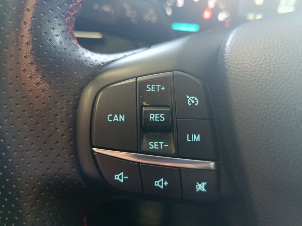 Ford Focus 1.0 Ecoboost MHEV 92kW STLine Style SIP - foto 13