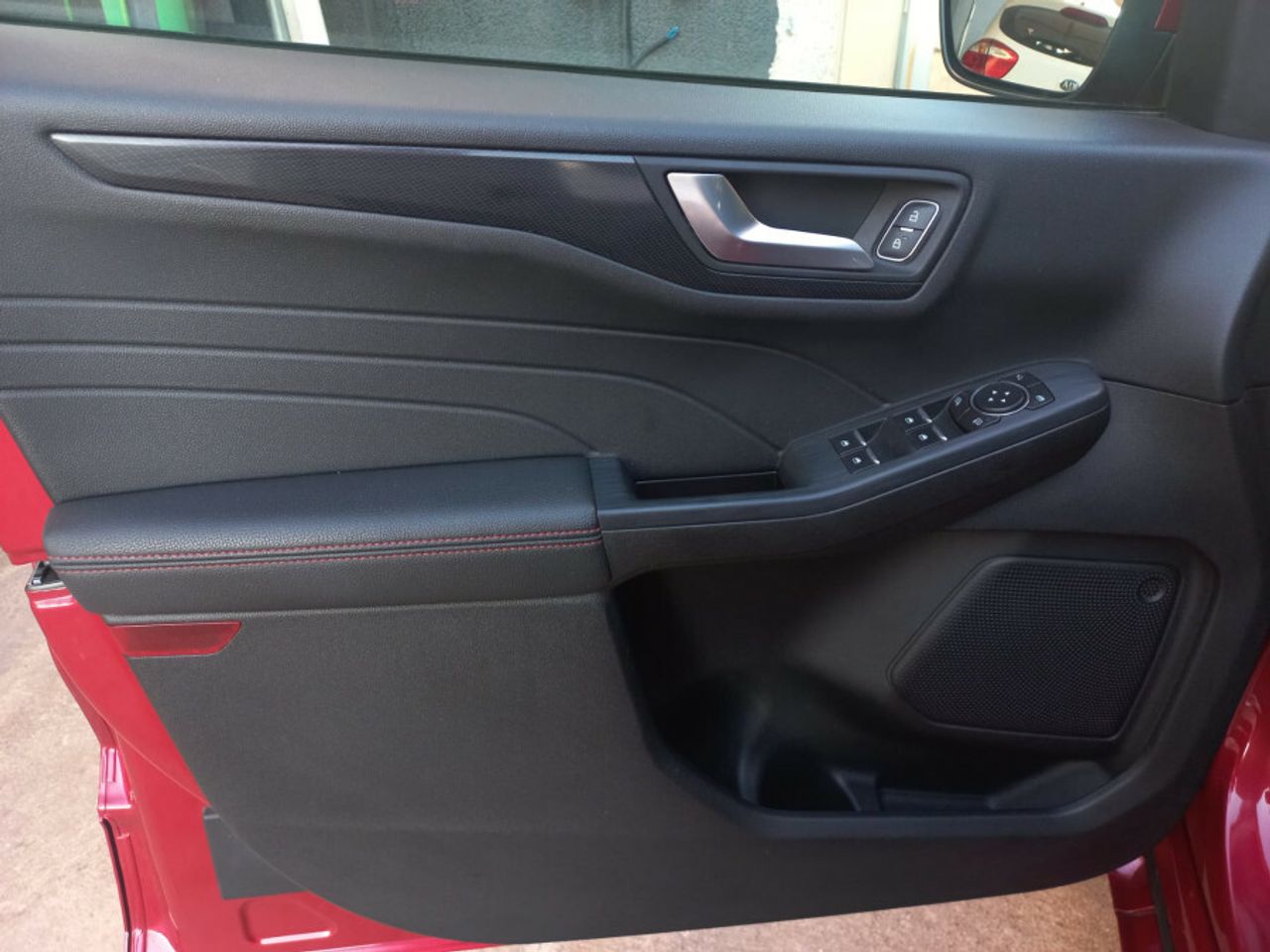 Ford Kuga STLine 1.5 EcoBoost 110kW 150CV - foto 28