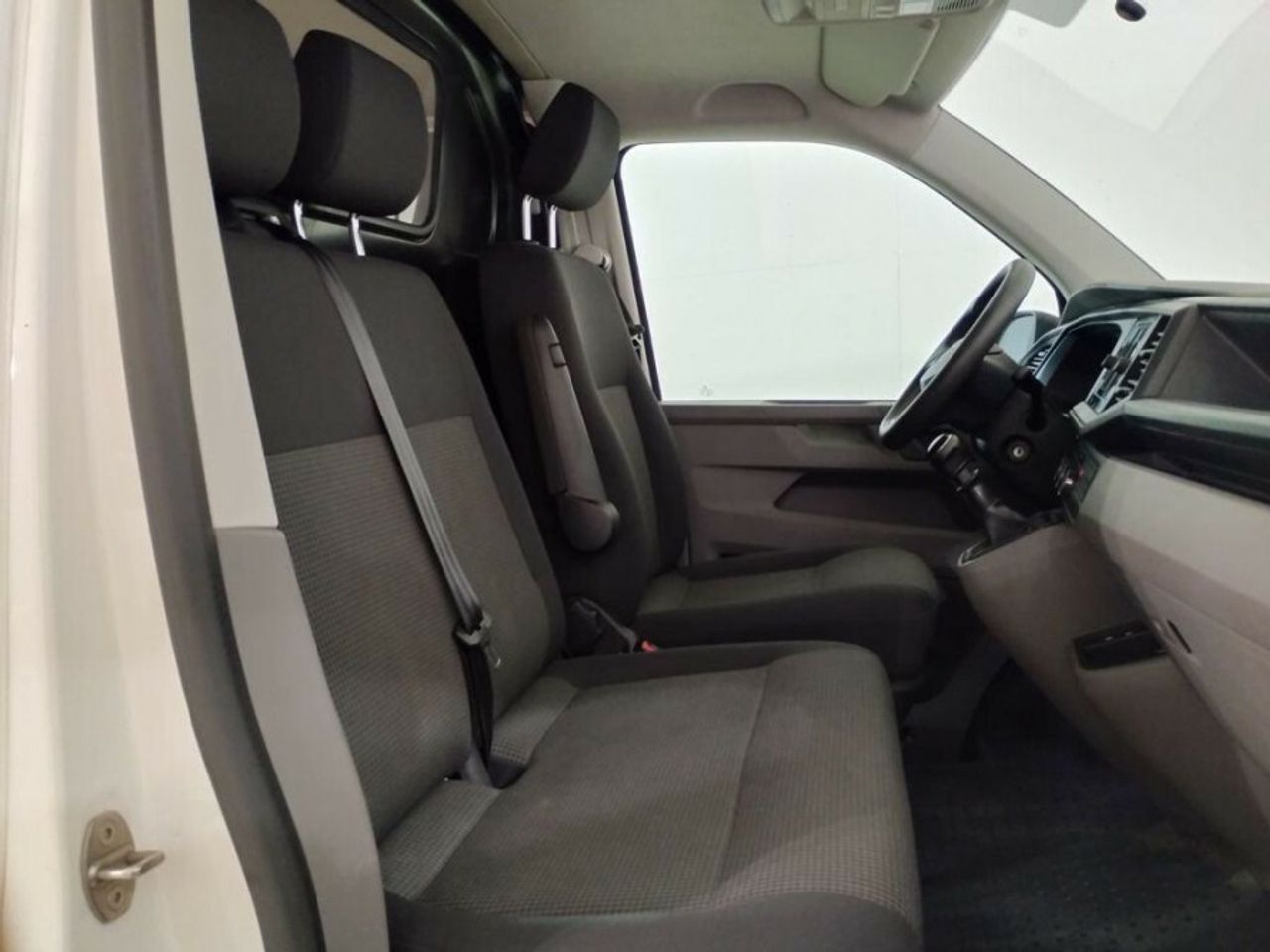 Volkswagen Transporter Furgon Corto TN 2.0 TDI 81kW 110CV - foto 6