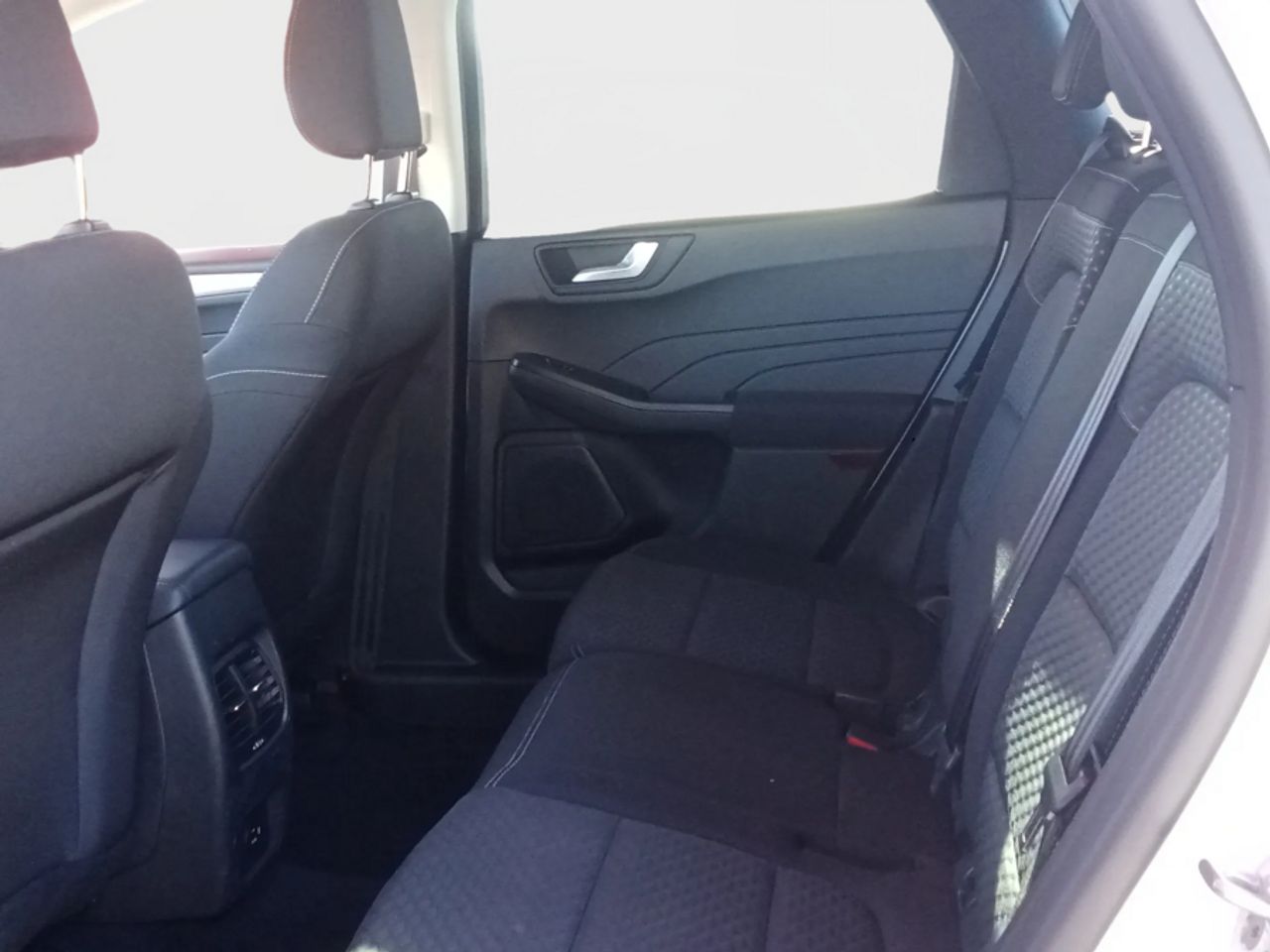 Ford Kuga Trend 1.5 EcoBoost 88kW 120CV - foto 17