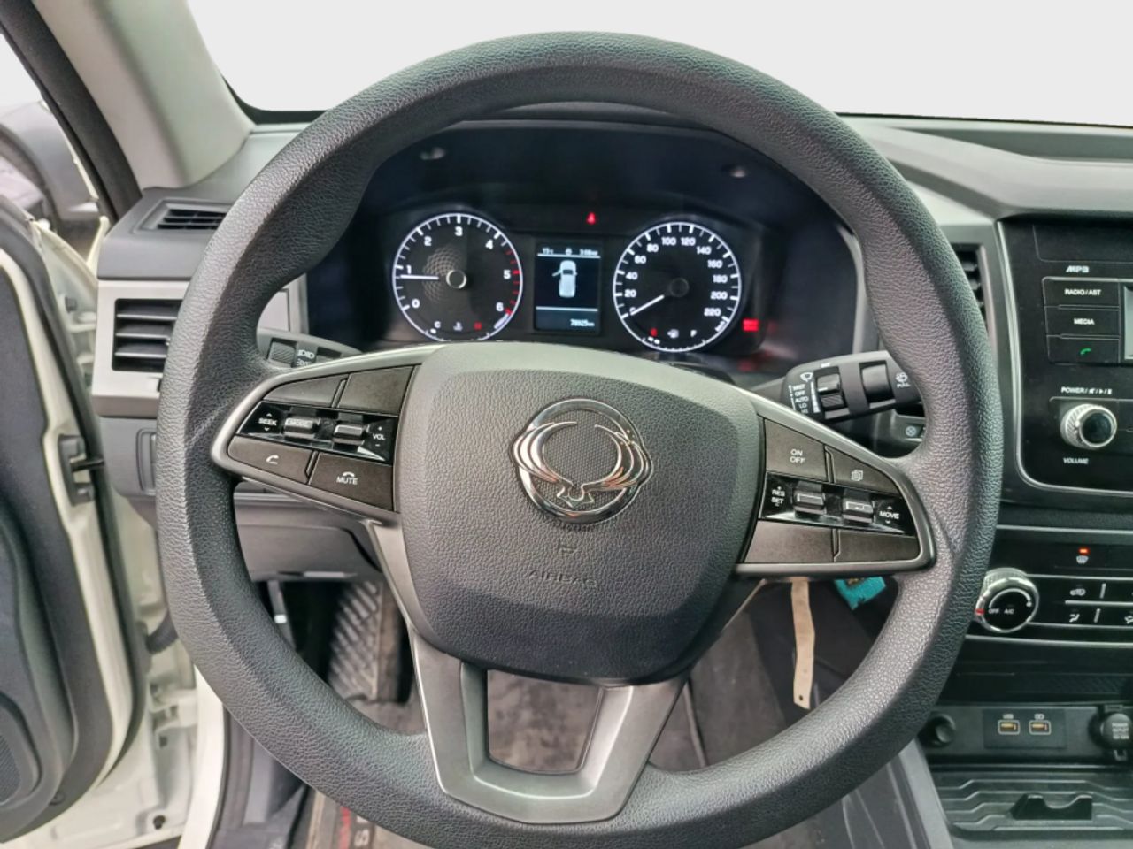 SsangYong Musso Sports D22DTR 4x4 Pro - foto 13