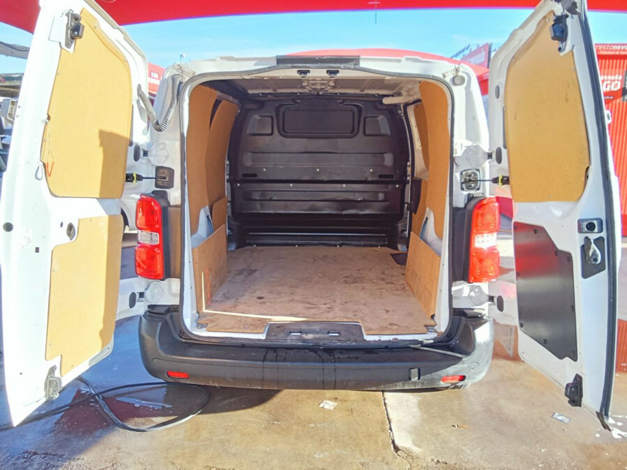 Fiat Scudo Furgon L1 100cv MT6 Business - foto 9