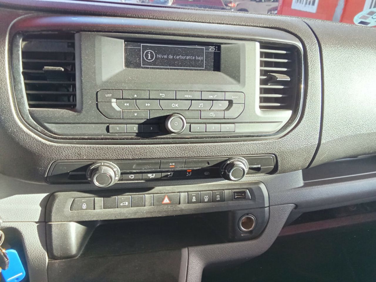 Fiat Scudo Furgon L1 100cv MT6 Business - foto 25