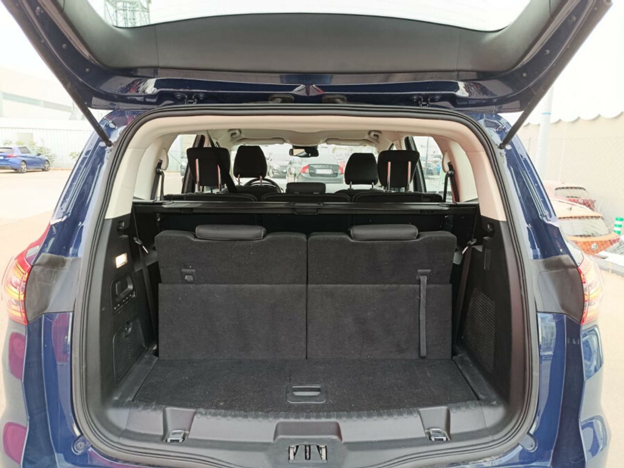 Ford S Max 2.0 TDCi Panther 110kW Titanium AUT - foto 8